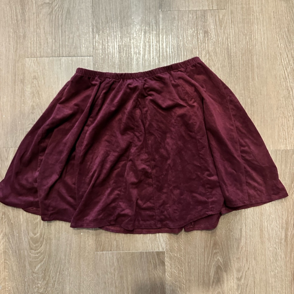 Brandy Melville suede skater mini skirt